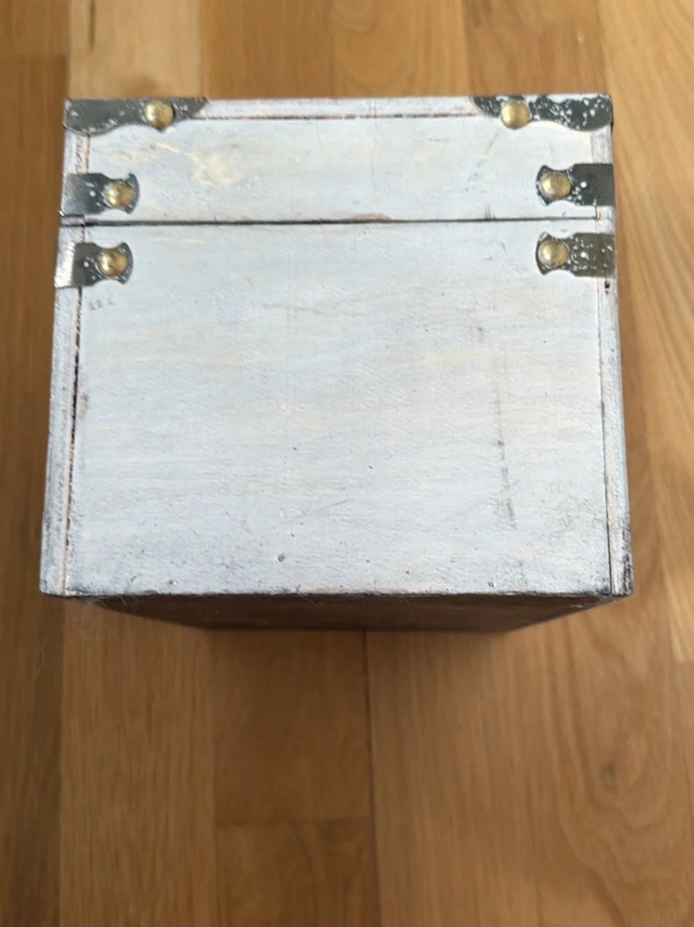 Silver Decorative Party Chest Box - Elegant Metallic Storage